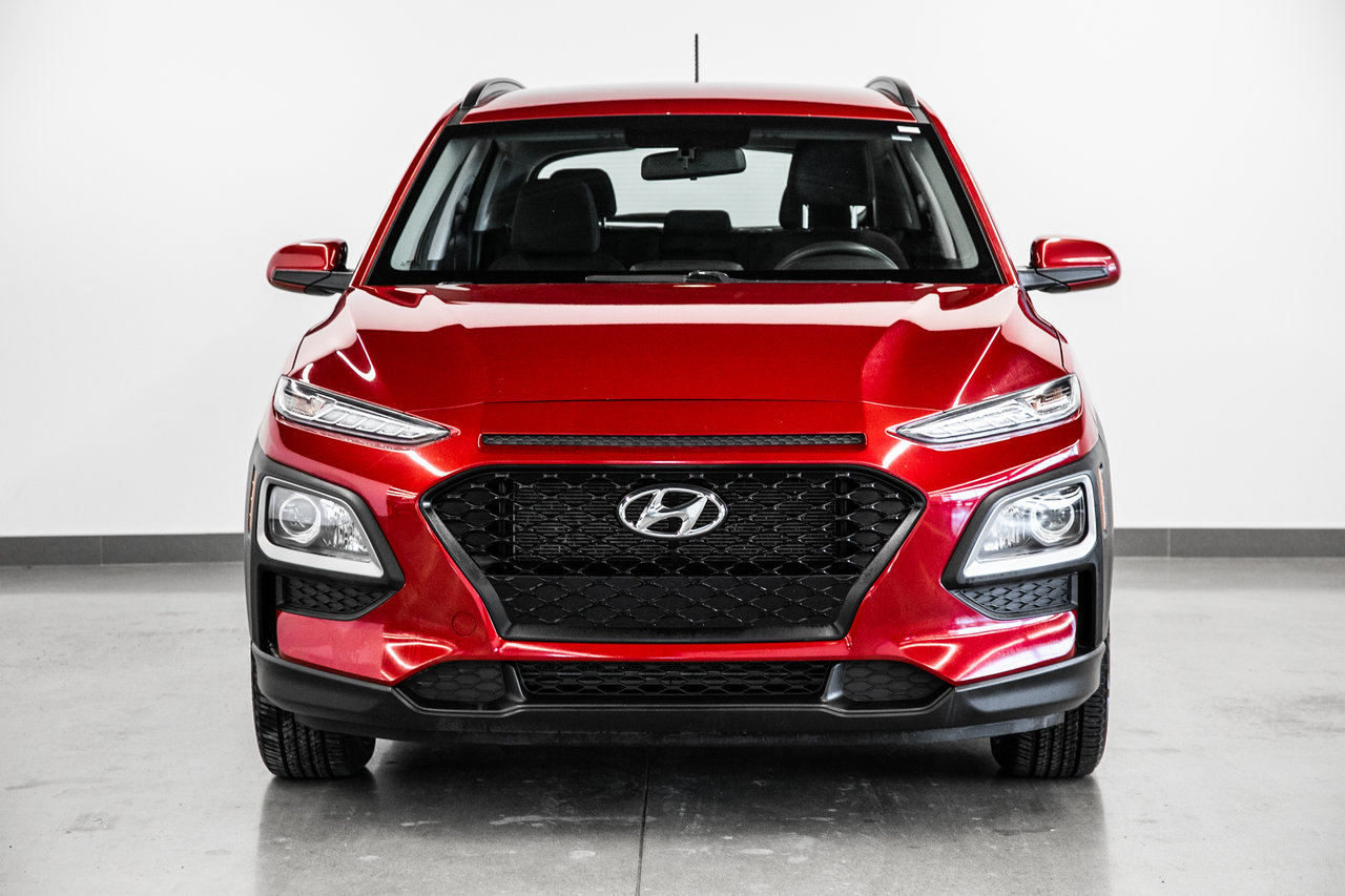 2018 Hyundai Kona Essential Awd Main Image