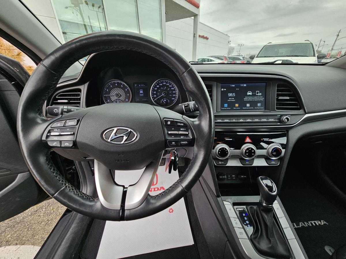 2020 Hyundai Elantra Preferred IVT Image principale