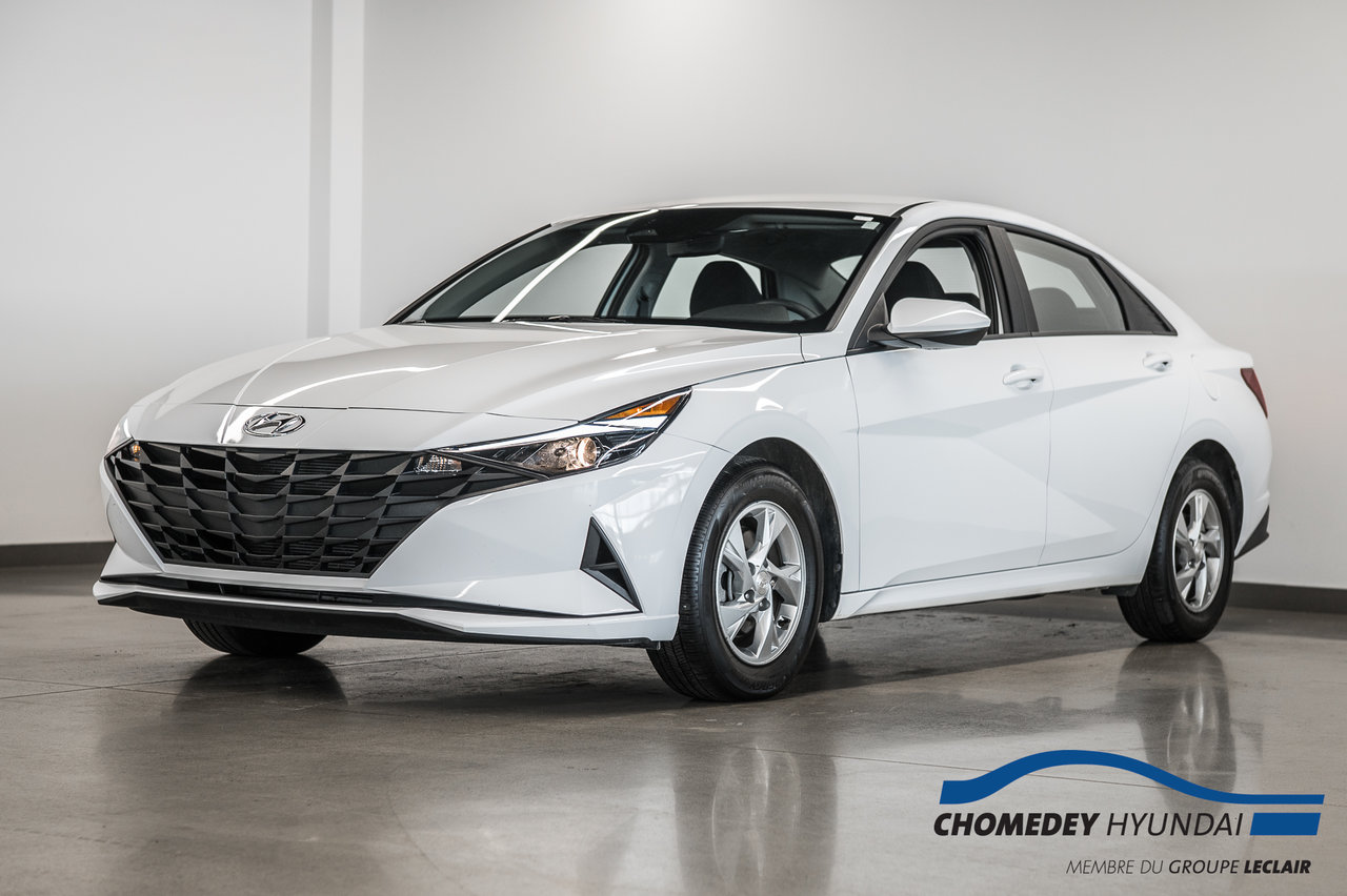 Hyundai 2023 Elantra Essential