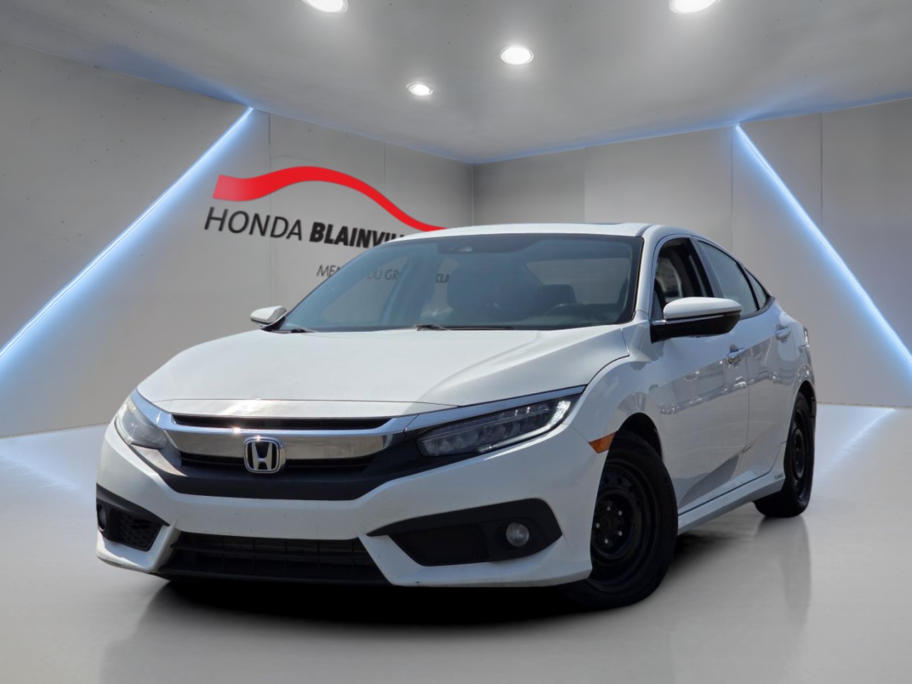 Honda 2017 Civic Touring CVT Sedan