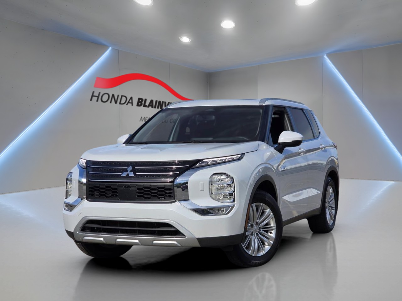 Mitsubishi 2025 Outlander LE S-AWC