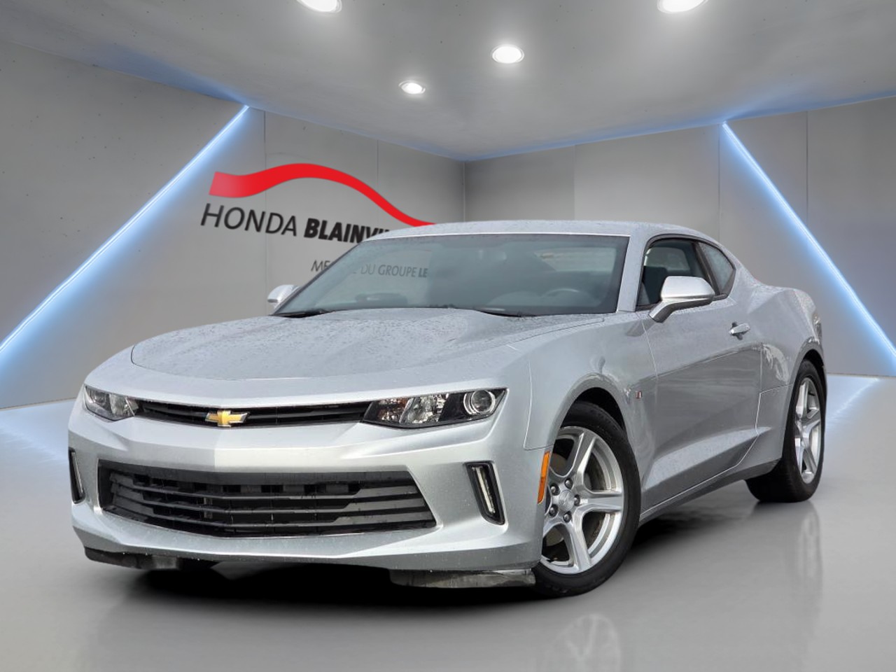 Chevrolet 2018 Camaro 2dr Coupe 1LT
